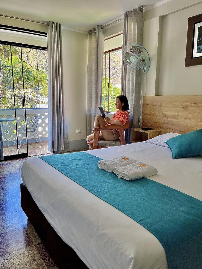 Casa Plaza Bolivar Quillabamba エクステリア 写真