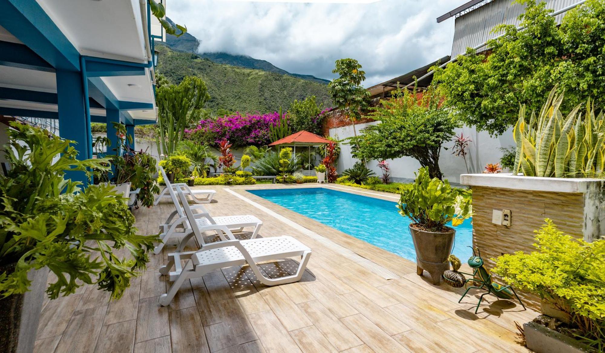 Casa Plaza Bolivar Quillabamba エクステリア 写真